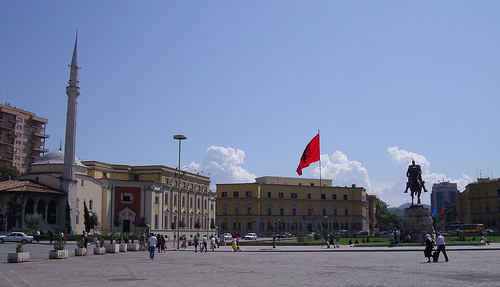 Площадь Скандербега (Sheshi Skënderbej) (Тирана)